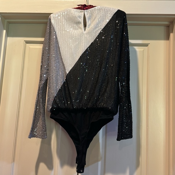 Bodysuit - Picture 3 of 4